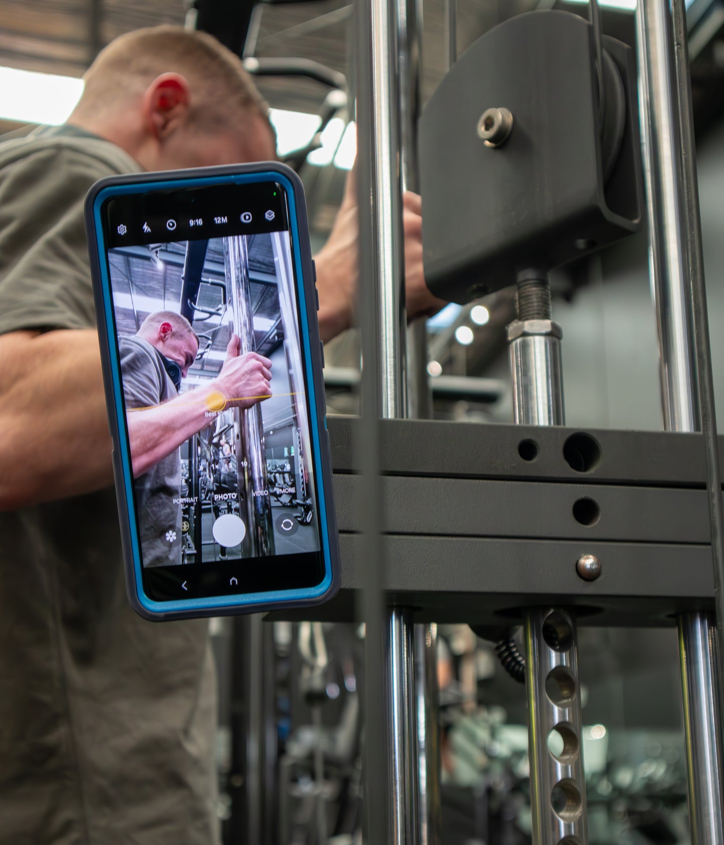 Spotter - The Pocket Mount